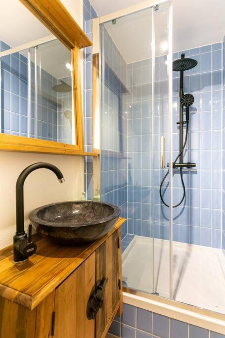 Blue Lagoon In The City Apartment Antwerp Exterior photo