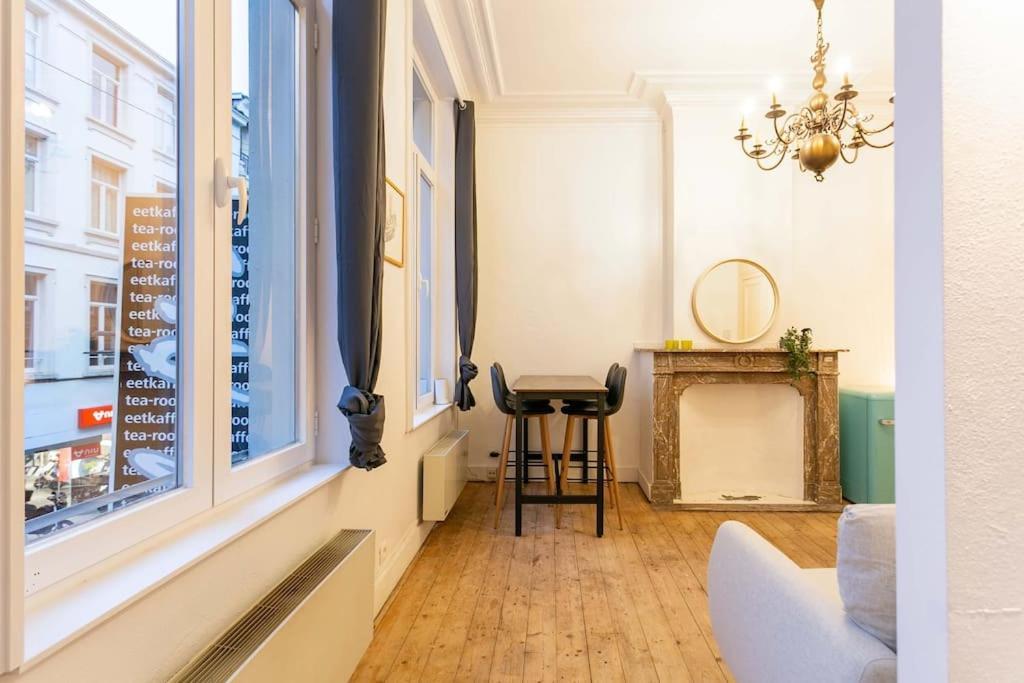 Blue Lagoon In The City Apartment Antwerp Exterior photo